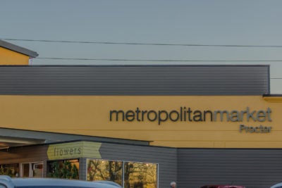 Metropolitan Market 9